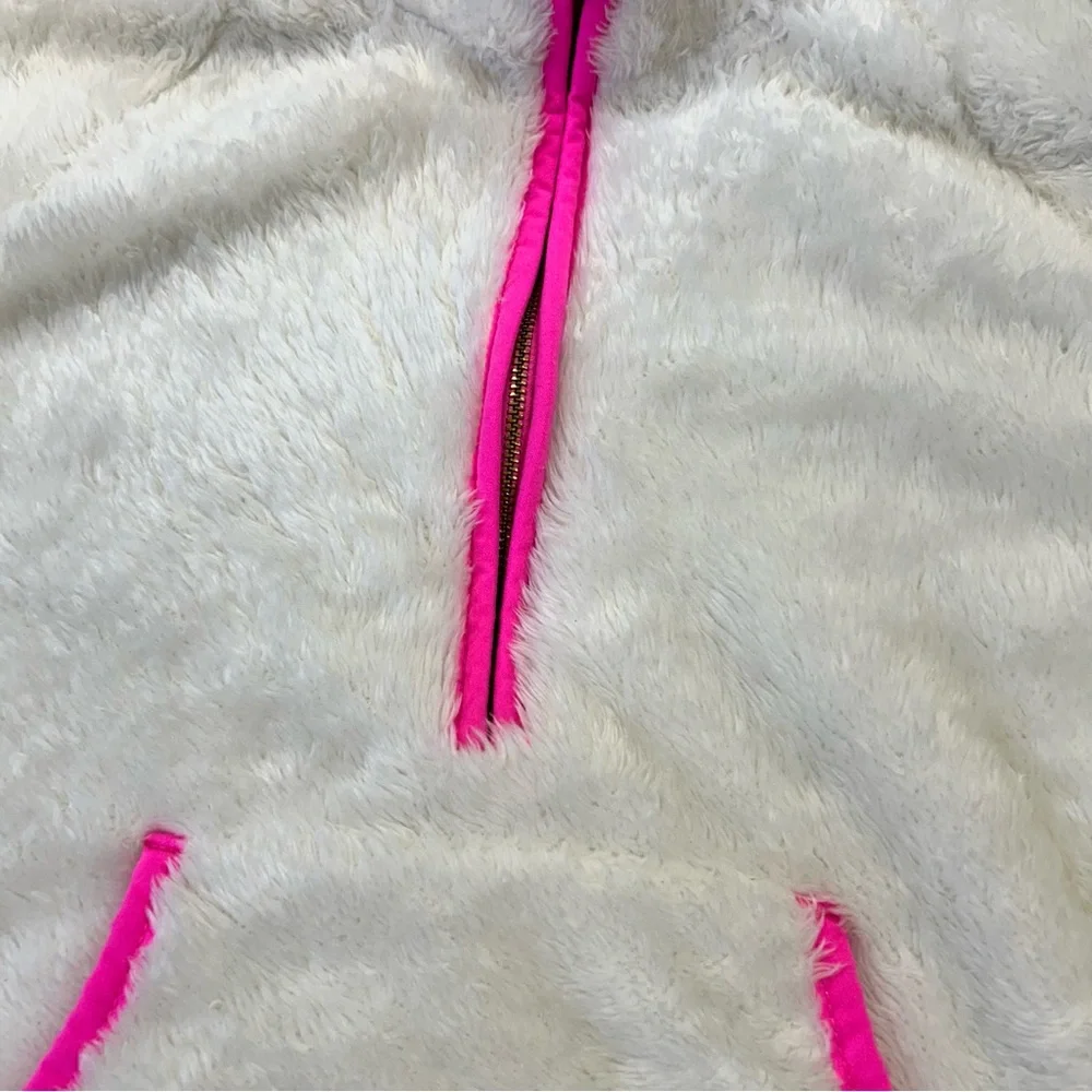EUC Lilly Pulitzer Girls Large 8/10‎ Little Skipper Sherpa Popover coconut